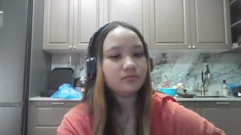 Vivi online show from July 20, 6:16 am