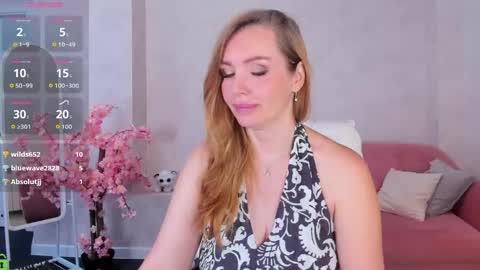 marie_hayes online show from June 9, 1:38 am