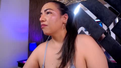 marie_hss online show from February 8, 8:42 pm