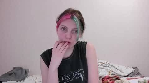 Mary 3 online show from February 11, 11:44 am