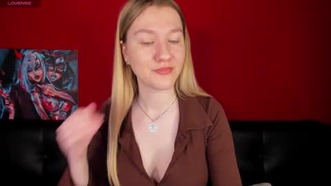 Snapshot of mariel_brown chatting on September 9, 8:47 am mariel_brown online show from September 9, 8:47 am