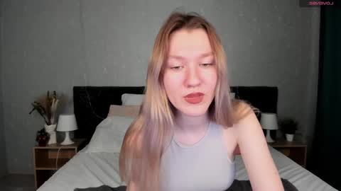 Snapshot of mariel_brown chatting on February 11, 6:19 am mariel_brown online show from February 11, 6:19 am