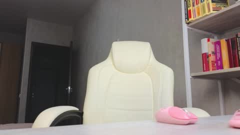 Marietta online show from October 17, 3:15 pm