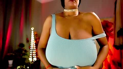 Nikita - Scroll down and read my bio please. New Pictures in Bio online show from January 5, 7:07 am