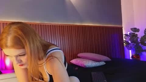 Marilyn online show from November 17, 8:09 pm