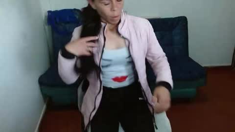Snapshot of marilyn_xxxx chatting on October 8, 7:29 pm Marilyn online show from October 8, 7:29 pm