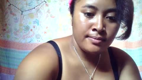 marinah5 online show from December 31, 4:49 am