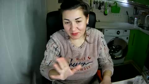 Snapshot of marinettaqhot chatting on February 8, 11:57 pm MarinettaQhot online show from February 8, 11:57 pm