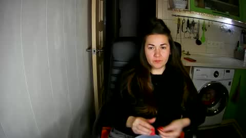 Snapshot of marinettaqhot chatting on December 27, 4:22 pm MarinettaQhot online show from December 27, 4:22 pm