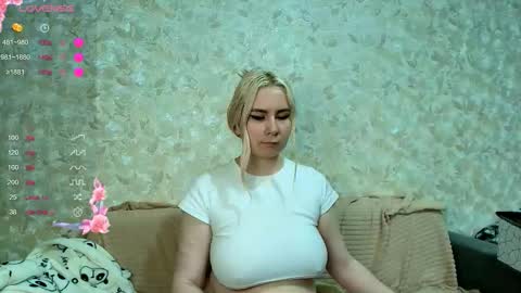 Snapshot of marishka505 chatting on October 8, 9:52 pm marishka505 online show from October 8, 9:52 pm