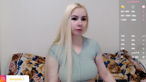 Snapshot of marishka505 chatting on January 10, 3:18 am marishka505 online show from January 10, 3:18 am