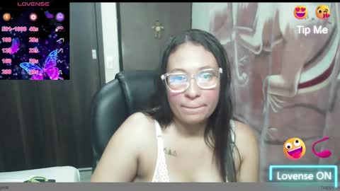 Snapshot of maritsa_millerr chatting on February 21, 9:34 am maritsa online show from February 21, 9:34 am