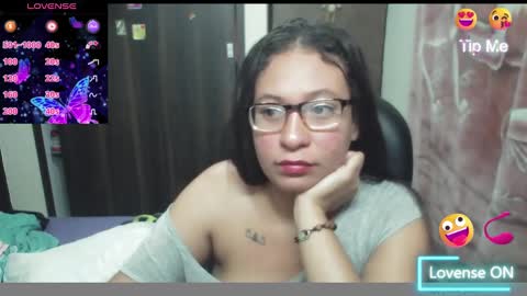 Snapshot of maritsa_millerr chatting on March 7, 9:51 am maritsa online show from March 7, 9:51 am
