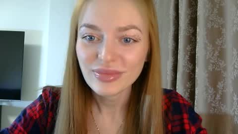 mariwell online show from April 12, 8:22 pm