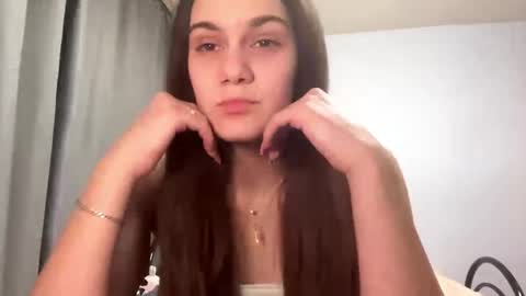 Mary online show from May 28, 6:17 pm
