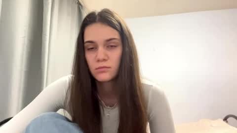 Mary online show from May 19, 3:19 pm