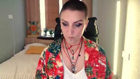maromiassecret online show from July 28, 12:48 pm