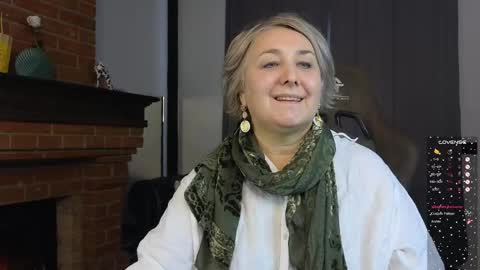 Snapshot of marta_wils chatting on October 4, 7:25 am marta_wils online show from October 4, 7:25 am