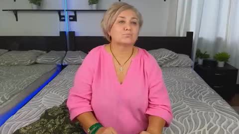Snapshot of marta_wils chatting on September 23, 7:39 am marta_wils online show from September 23, 7:39 am