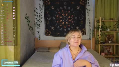 Snapshot of marta_wils chatting on October 18, 5:10 am marta_wils online show from October 18, 5:10 am