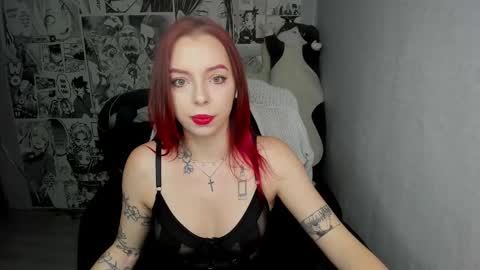 Snapshot of martha_cameron chatting on September 21, 9:46 pm Martha Cameron online show from September 21, 9:46 pm