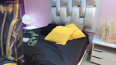  MARTINA  online show from January 13, 10:25 pm