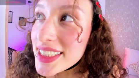 mari online show from April 17, 10:01 pm