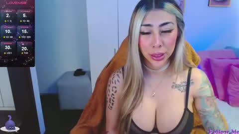 Snapshot of martina_dash chatting on March 3, 5:36 pm martina_dash online show from March 3, 5:36 pm