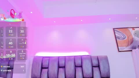 Snapshot of martina_mancinii chatting on October 3, 3:28 pm Martina online show from October 3, 3:28 pm