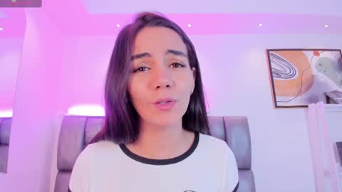 Snapshot of martina_mancinii chatting on September 18, 1:09 pm Martina online show from September 18, 1:09 pm