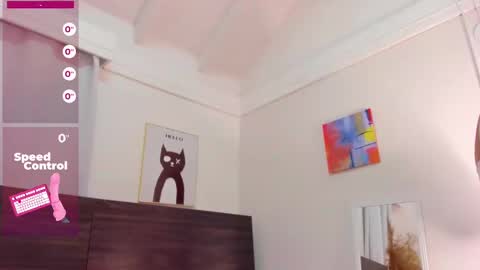 Snapshot of martina_miiller chatting on February 12, 12:44 pm martina mIIler online show from February 12, 12:44 pm