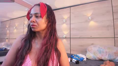 martina touss  online show from March 24, 12:54 pm