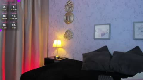 Martina Caicedo online show from July 22, 11:00 am