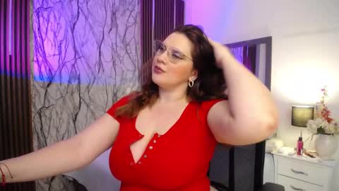 Snapshot of martinaguzmann chatting on September 26, 1:03 am Martina online show from September 26, 1:03 am