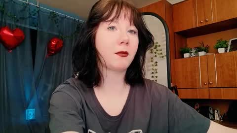 Nancy online show from March 23, 2:34 pm