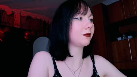 Nancy online show from February 20, 2:29 pm