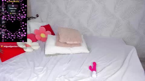 mary__bailey online show from March 27, 1:07 am