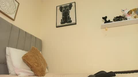 mary_cute9 online show from June 5, 12:11 pm