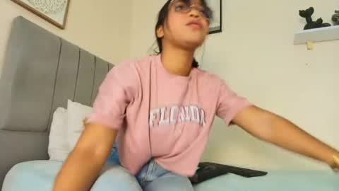 mary_cute9 online show from June 19, 12:08 pm