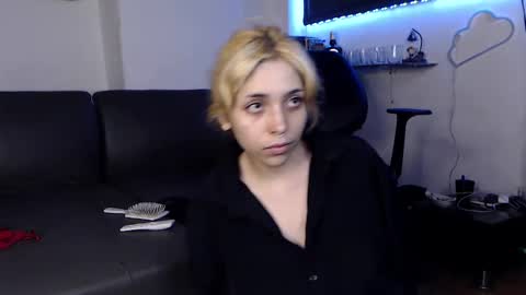 Snapshot of mary_janness chatting on February 21, 8:49 pm 100 online show from February 21, 8:49 pm