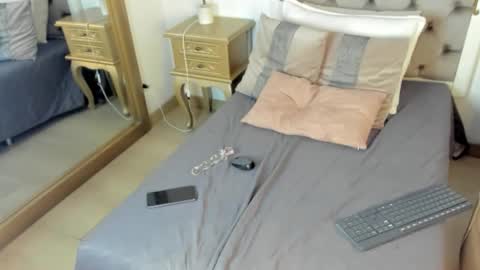 mary joseph online show from October 19, 8:33 pm