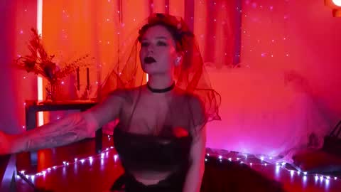 Julia online show from February 15, 11:04 pm