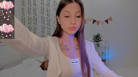 Snapshot of mary_tim chatting on December 10, 4:06 pm Maryana online show from December 10, 4:06 pm