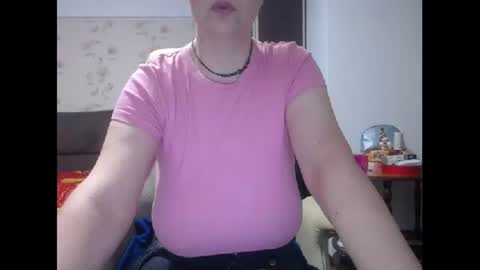Snapshot of mary_x chatting on March 12, 3:46 am Mary online show from March 12, 3:46 am