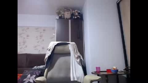 Mary online show from March 18, 5:45 am