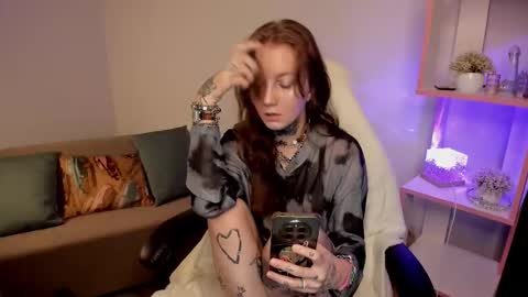 Snapshot of mary_xextra chatting on September 24, 12:20 am Mary GTM3Mon Wed Thu Sat Sun 0400 am-1030pm online show from September 24, 12:20 am