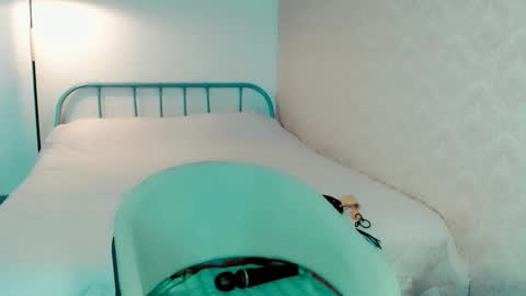 Anna online show from March 12, 5:32 am