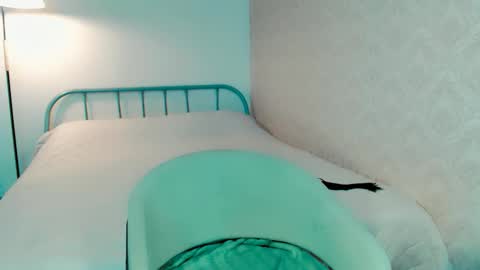 Anna online show from February 26, 6:34 am