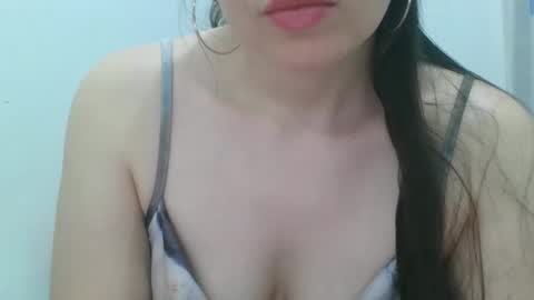 marylinro online show from October 13, 12:52 pm