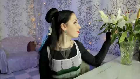 Snapshot of marylou_ chatting on February 27, 8:50 am Mary Lou online show from February 27, 8:50 am